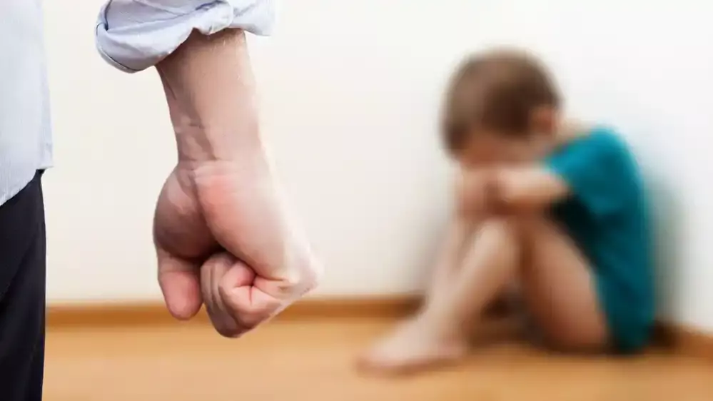 الموقف القانوني لمعلمة ضرب طفل بالإسماعيلية